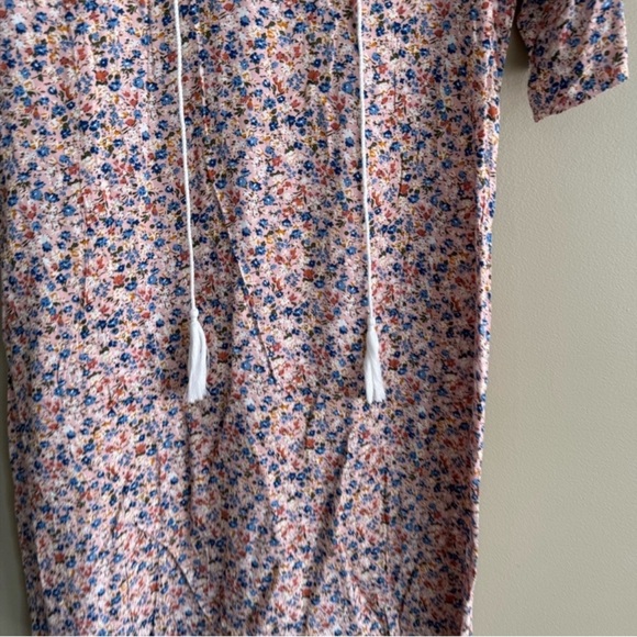 NWT Floral Print Women's Dress - Picture 5 of 8